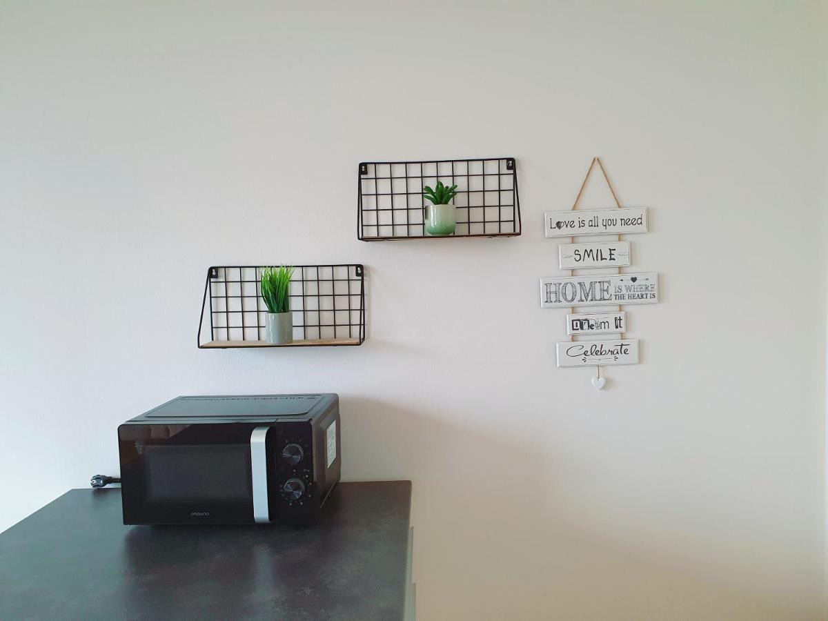 Near Lake Two Bedroom Duplex Apartment Wina Bagian luar foto